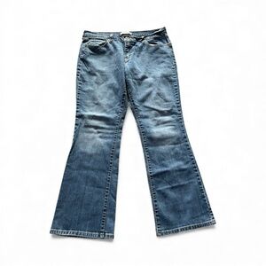 Levi's 515 Jeans Womens Size 12 M Bootcut Mid Rise Medium Wash Stretch Denim